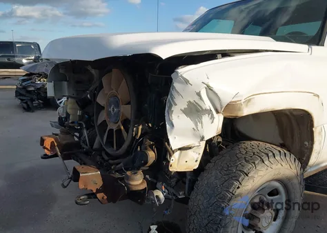 2007 Chevrolet Silverado 3500 Classic Work Truck from USA, damaged, VIN 1GCHK39D07E180744